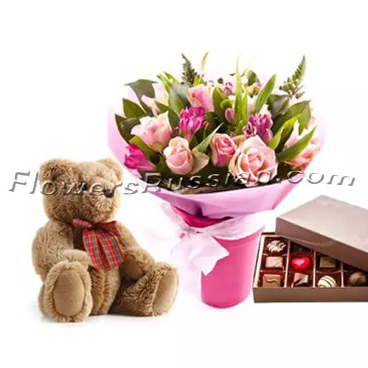 Trio Of Love, Flower Delivery to Russia, FlowersRussian