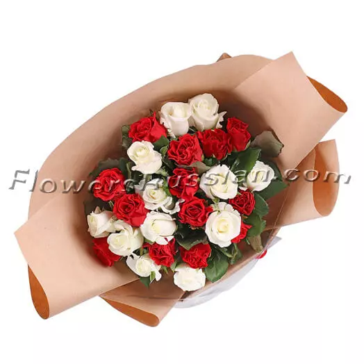 Bouquet 25 Red And White Roses