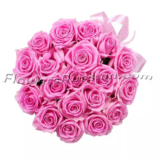 Pink Roses In A Box to USA