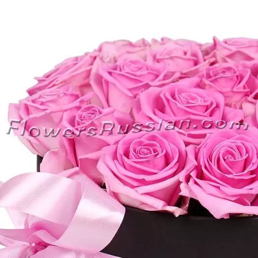 Pink Roses In A Box to USA