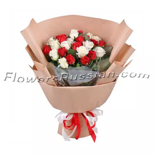 Bouquet 25 Red And White Roses to USA